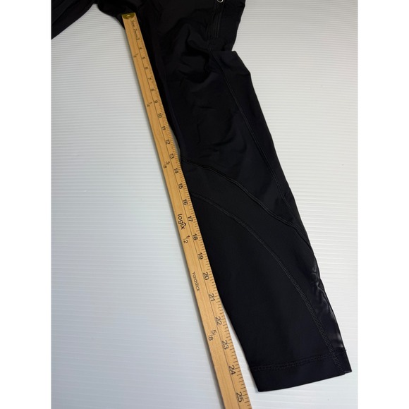Lululemon Black High Rise Workout Leggings Cropped Zipper Pockets 6 - Picture 3 of 9